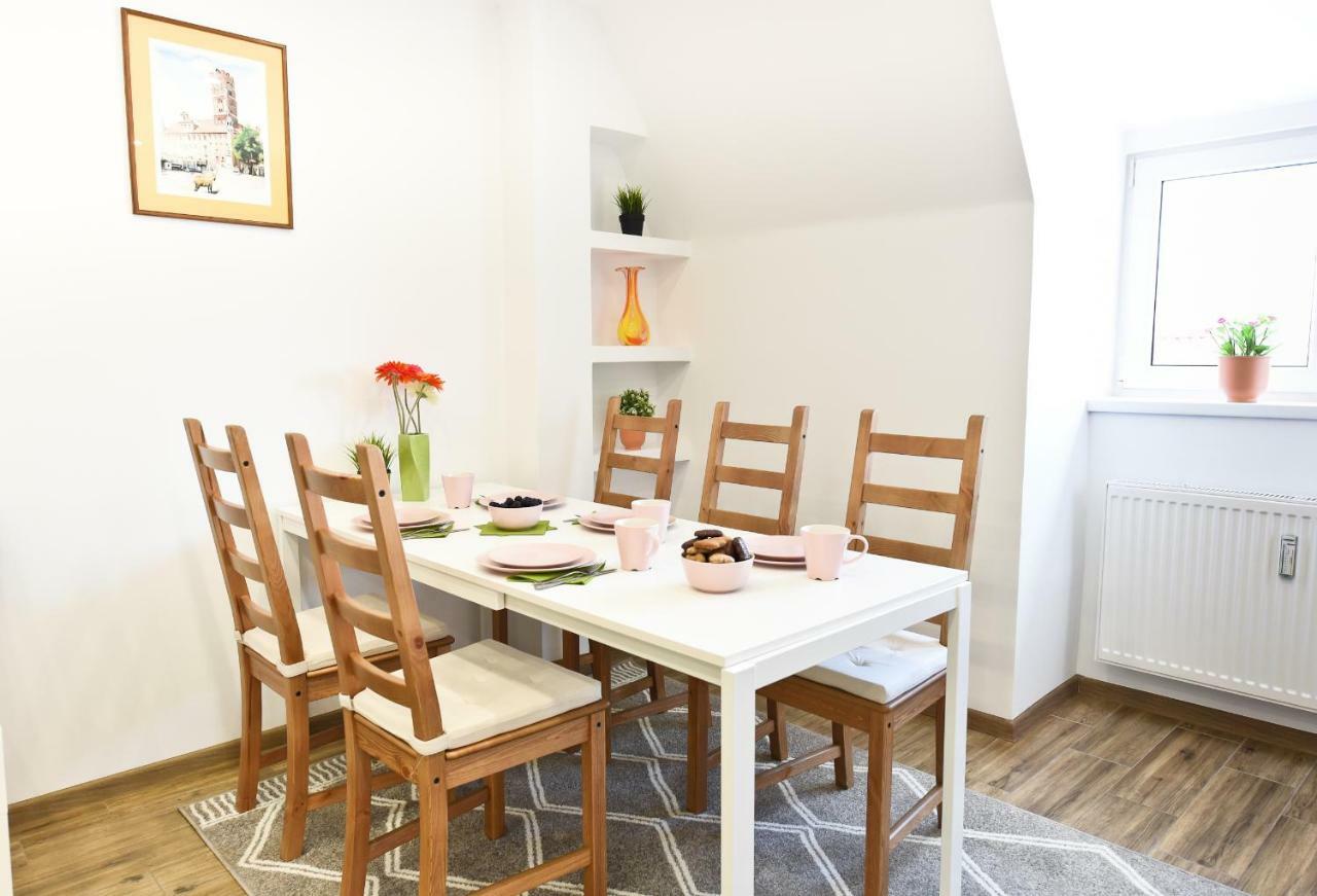 Apartament Centrum Z Miejscem Parkingowym Stary Toruń Eksteriør billede