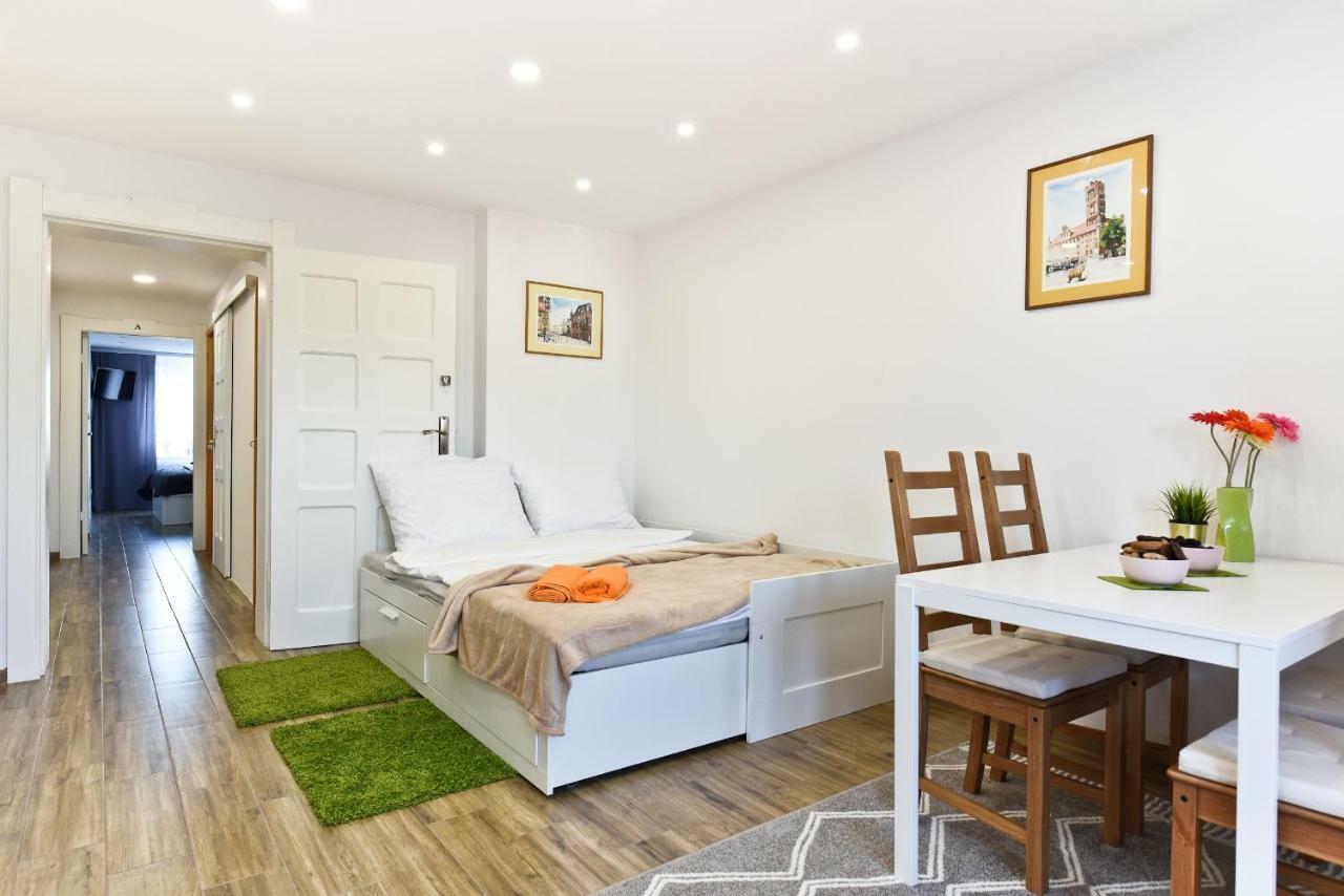 Apartament Centrum Z Miejscem Parkingowym Stary Toruń Eksteriør billede